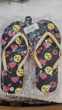 Eros Hosiery Company Emoji Print Flip Flops, Size S/M/L/XL